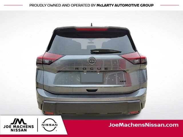 New 2026 Nissan Rogue Dark Armor AWD/4WD image 5