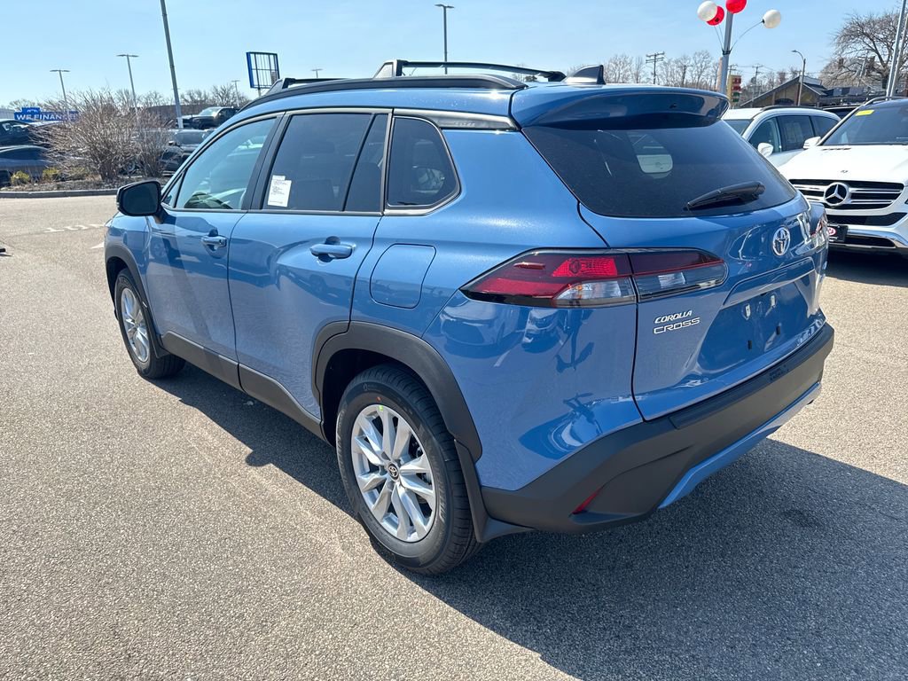 New 2026 Toyota Corolla Cross LE image 5