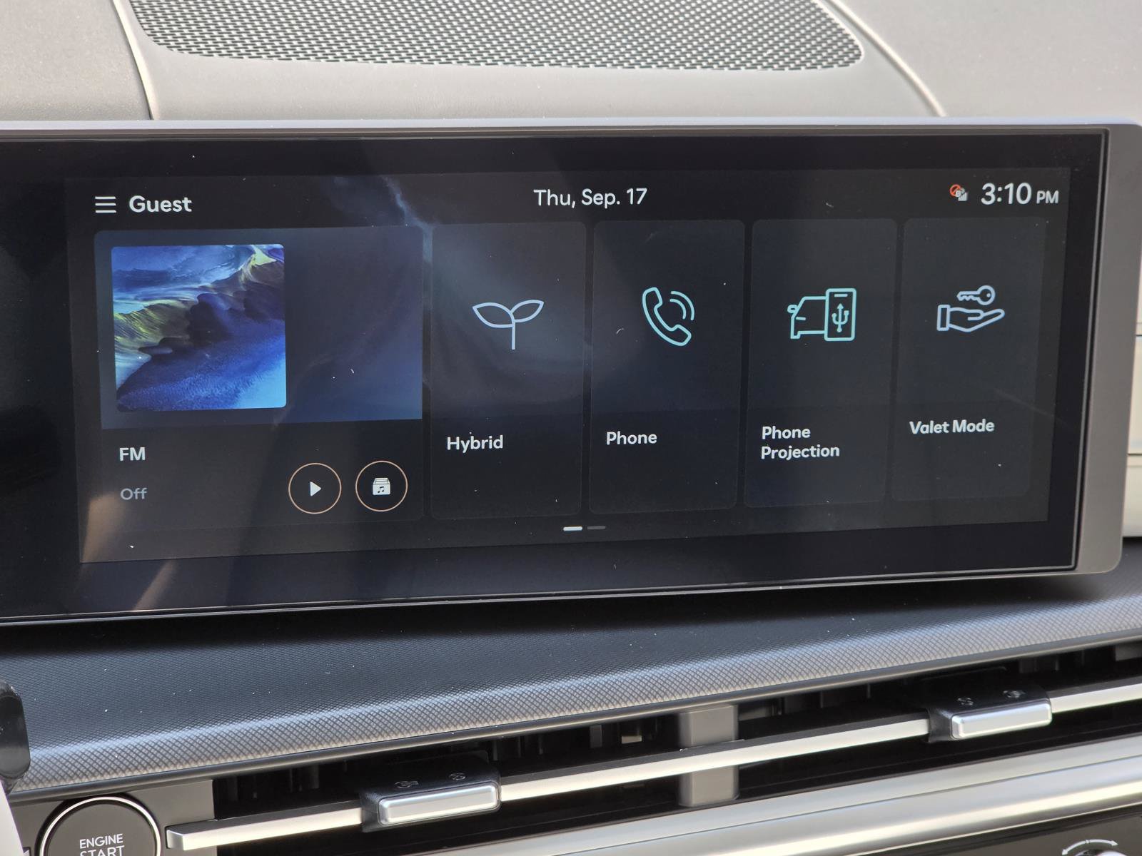 New 2027 Hyundai Santa Fe SEL FWD image 18