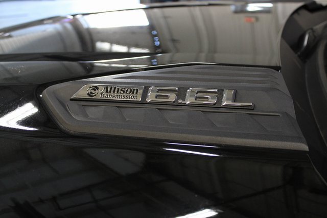 Used 2024 Chevrolet Silverado 2500 High Country w/ High Country Premium Package image 7