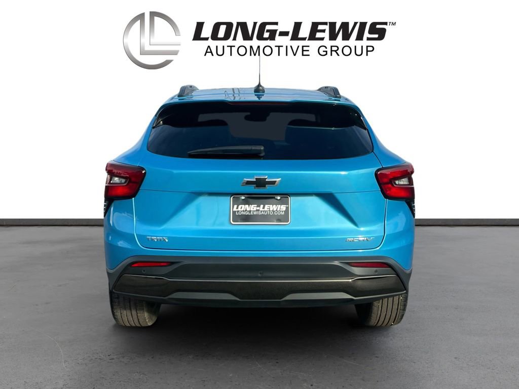 Used 2025 Chevrolet Trax ACTIV w/ Driver Confidence Package image 5