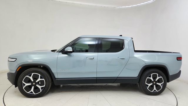 Used 2024 Rivian R1T Adventure image 10