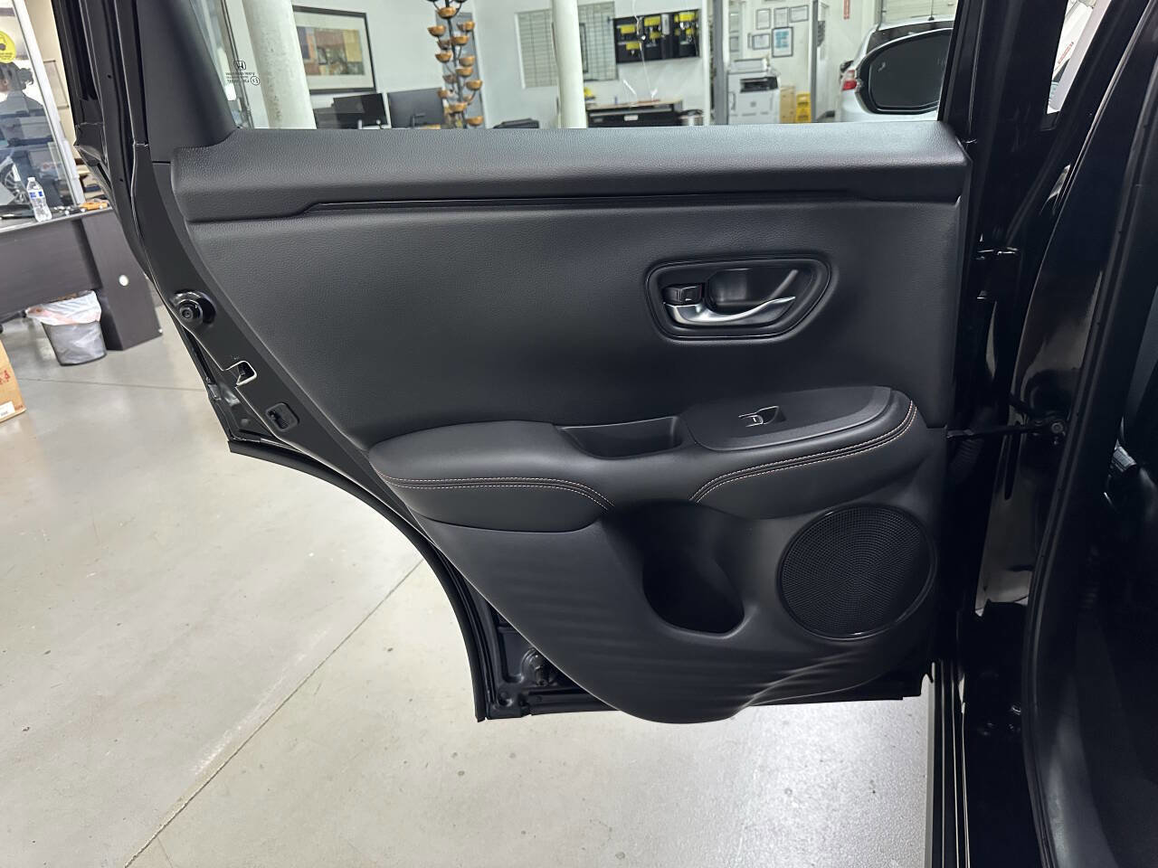 Used 2023 Honda HR-V Sport image 12