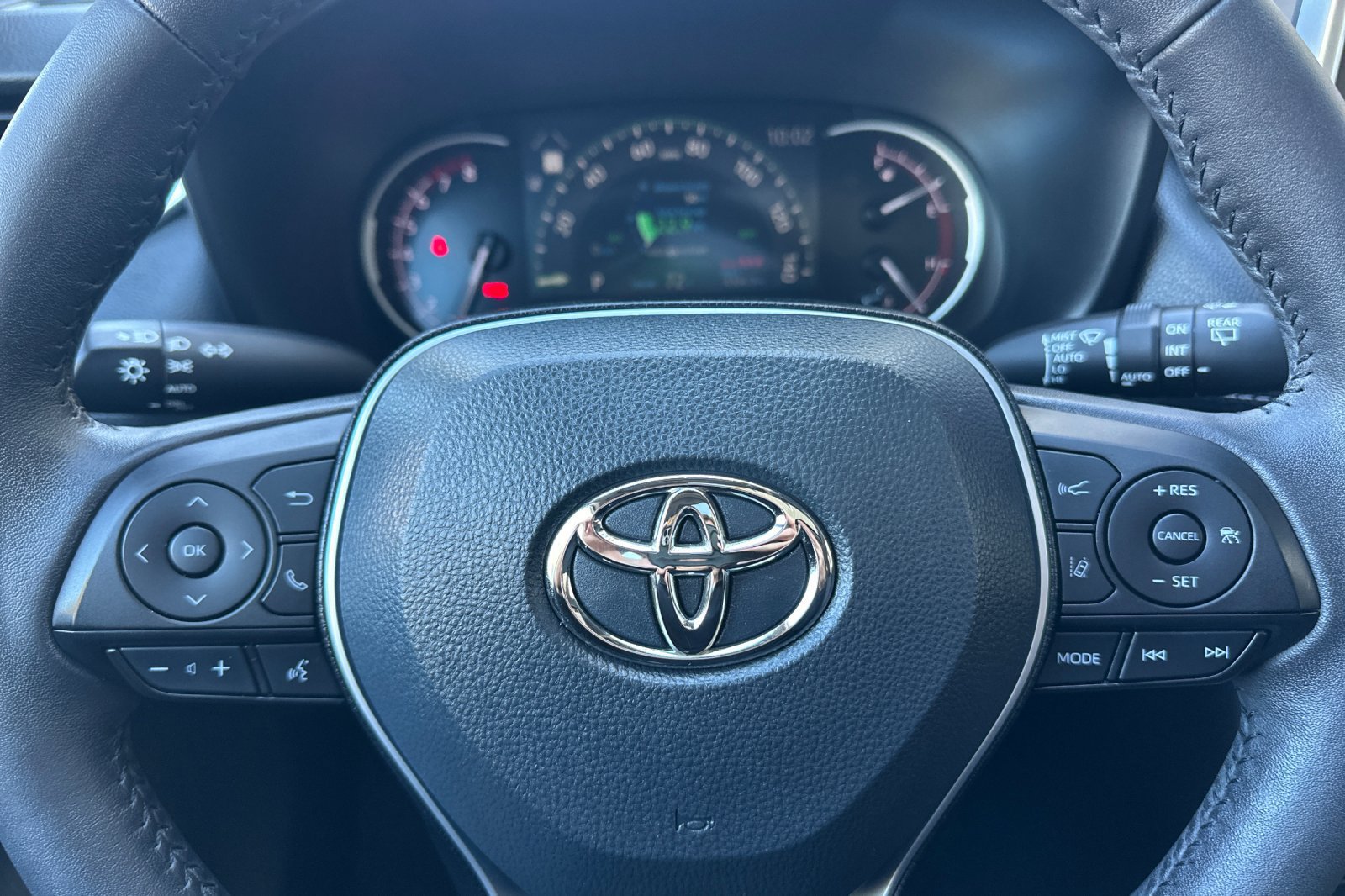 Used 2024 Toyota RAV4 XLE w/ Convenience Package AWD/4WD image 23