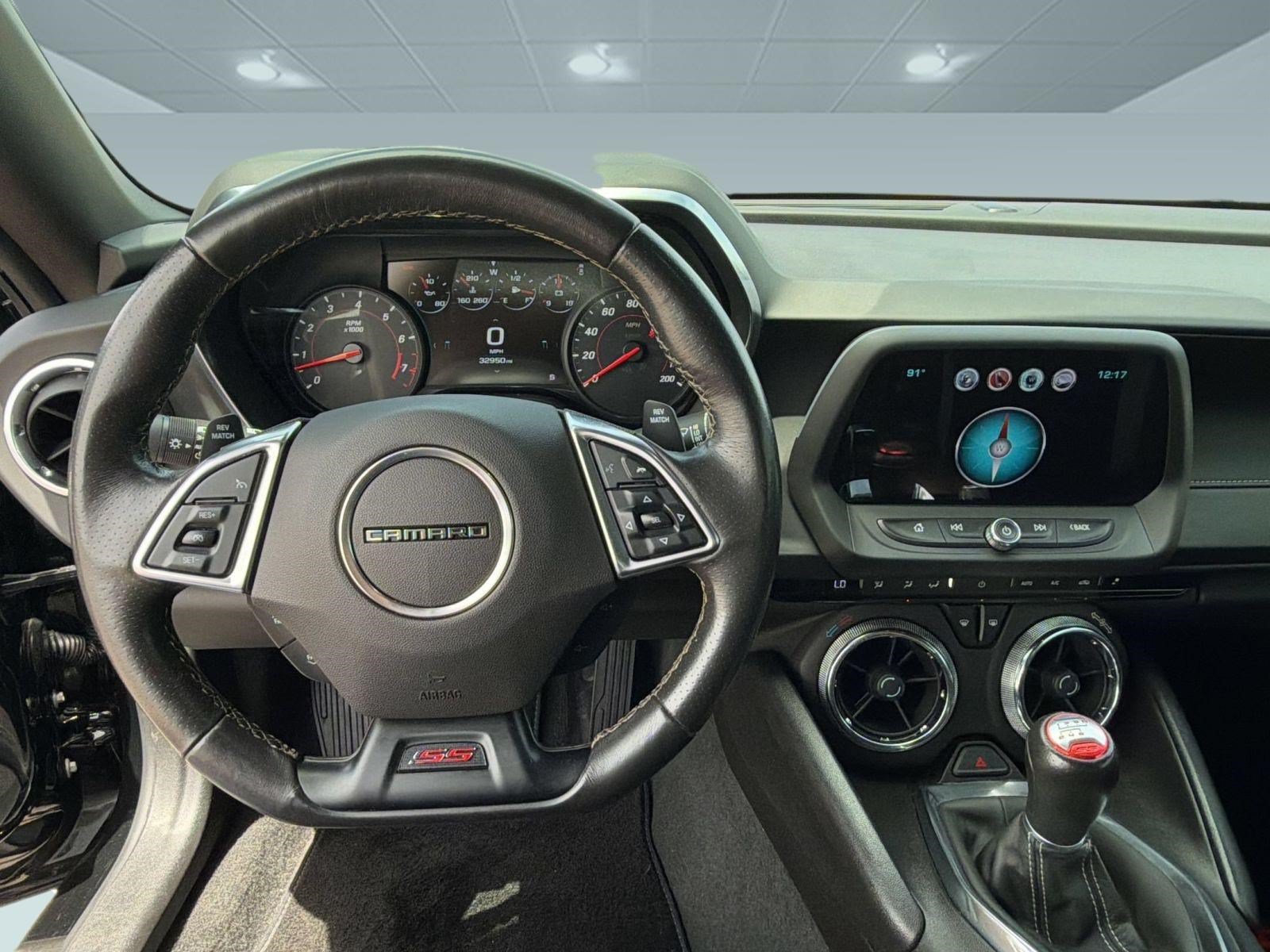 Used 2018 Chevrolet Camaro SS RWD image 24