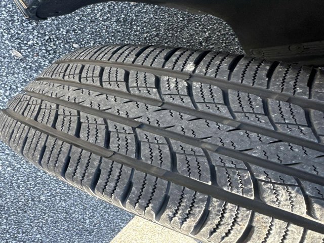 Used 2024 Cadillac XT6 Premium Luxury image 32