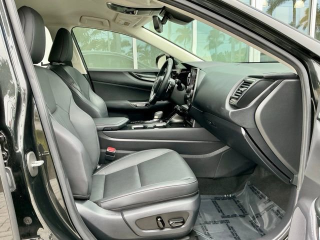 Used 2023 Lexus NX 250 FWD w/ Towing Package (2000 Lbs) image 15