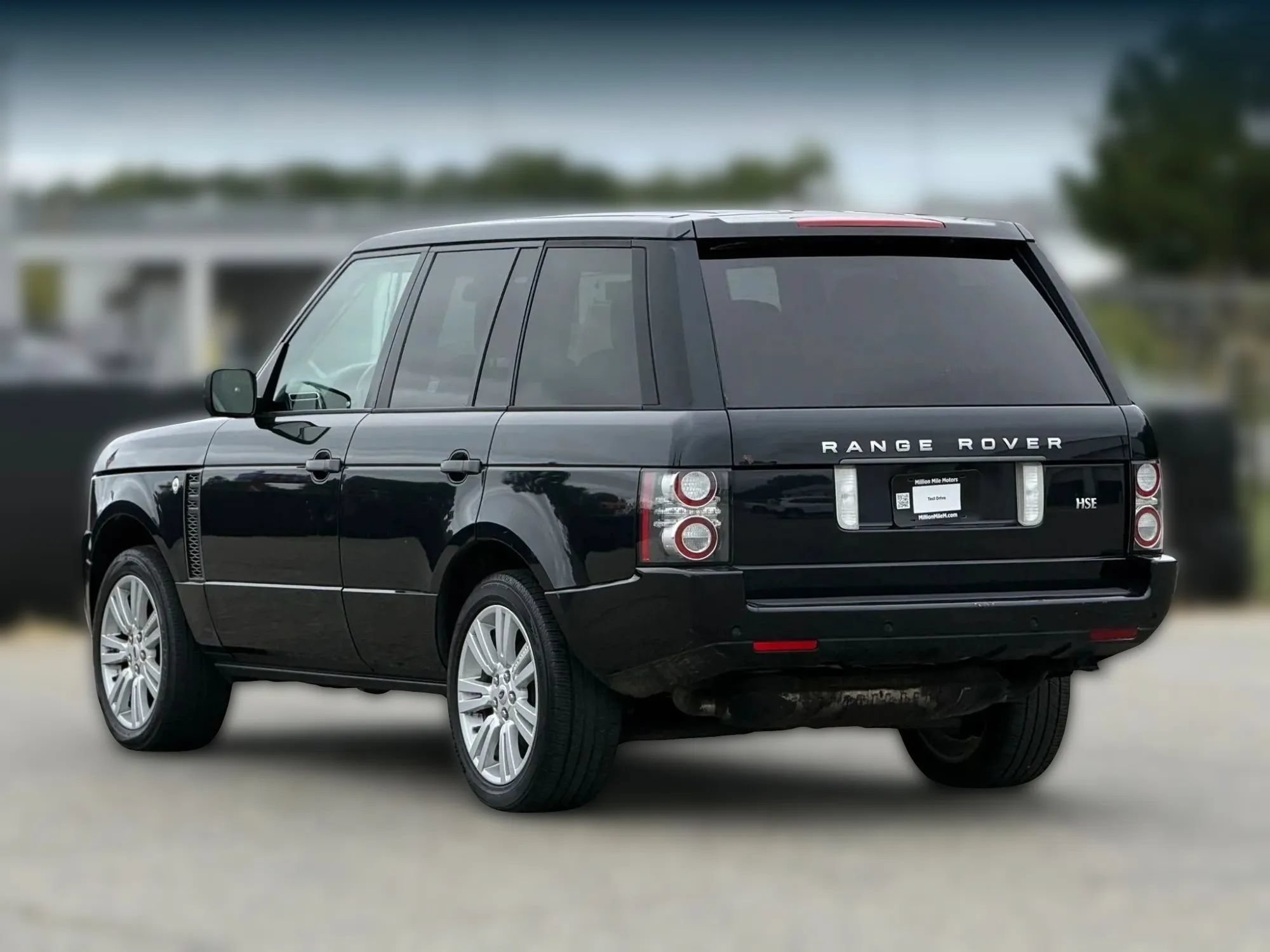 Used 2011 Land Rover Range Rover HSE LUX AWD/4WD image 10