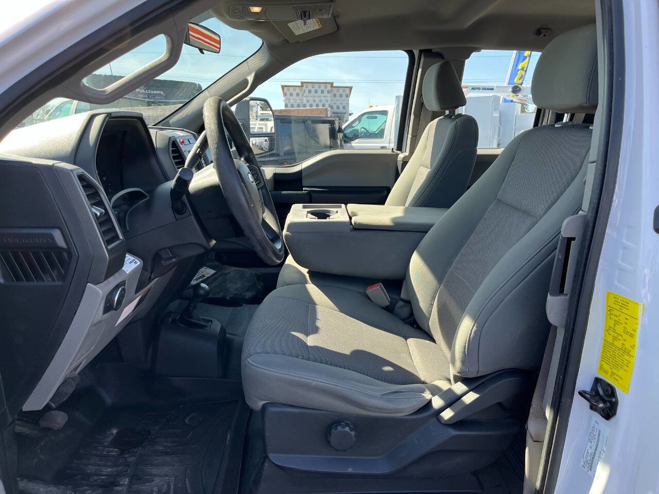 Used 2019 Ford F550 4x4 SuperCab Super Duty image 12