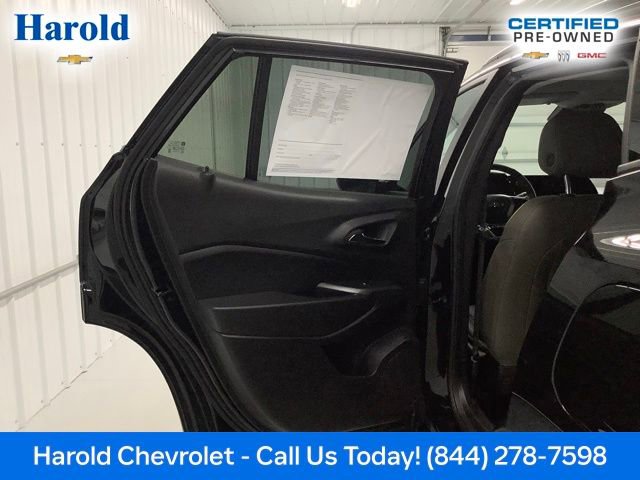 Used 2025 Chevrolet Trax ACTIV image 13