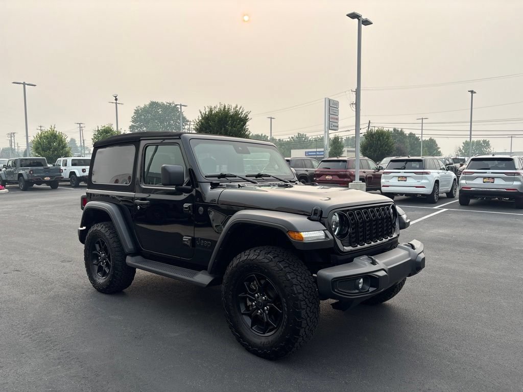 Used 2024 Jeep Wrangler Sport AWD/4WD image 7