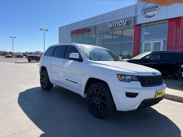 Used 2020 Jeep Grand Cherokee Altitude