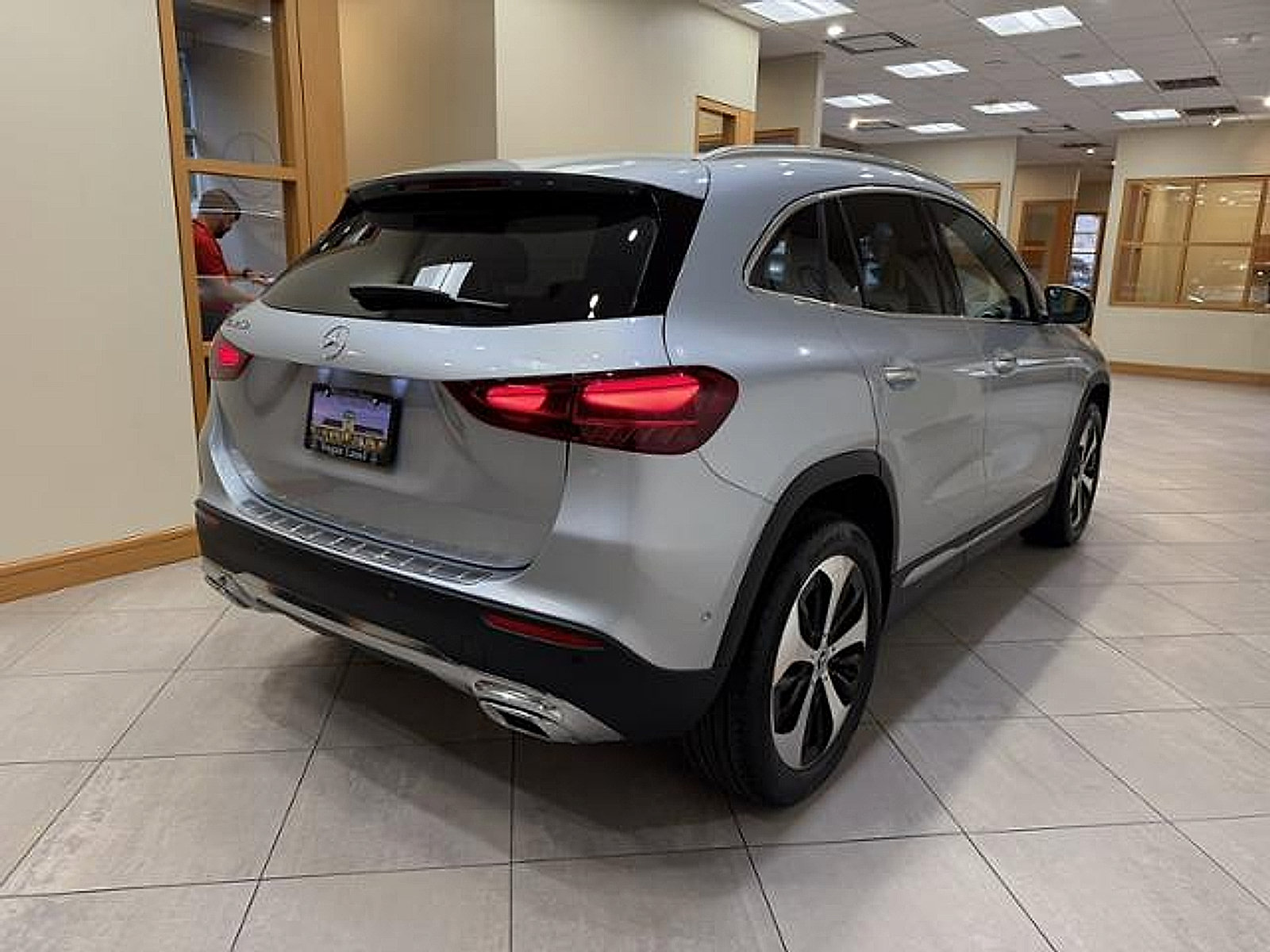 Used 2025 Mercedes-Benz GLA 250 image 17