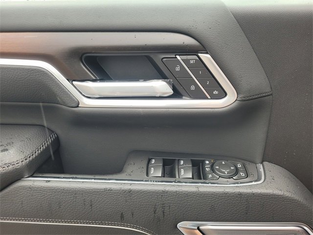 New 2025 GMC Sierra 2500 Denali w/ Denali Reserve Package image 24