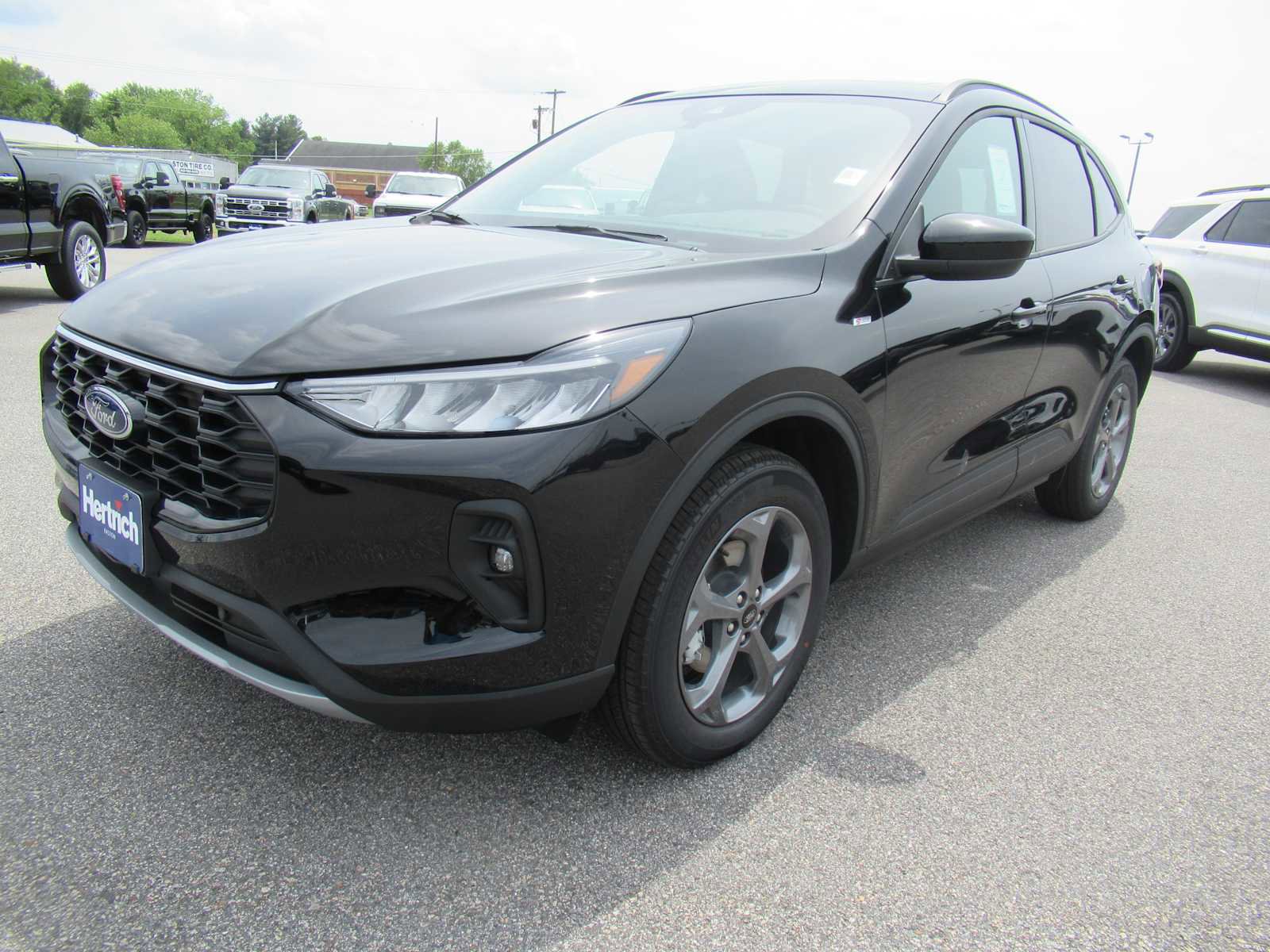 New 2025 Ford Escape ST-Line Elite