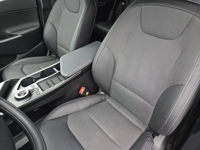 Certified 2024 Kia EV6 Light AWD/4WD image 24