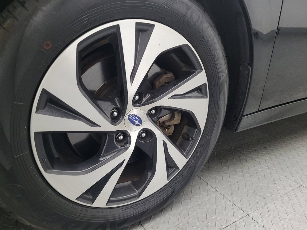 Used 2020 Subaru Legacy Premium image 31