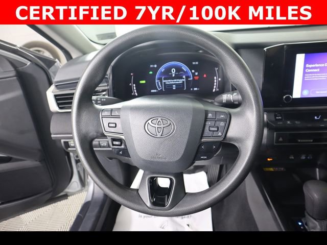 Used 2025 Toyota Camry LE FWD image 22