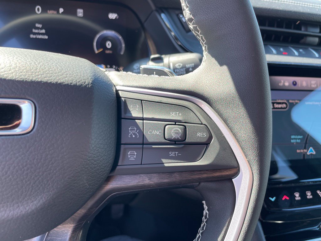 New 2026 Jeep Grand Cherokee Altitude AWD/4WD image 19