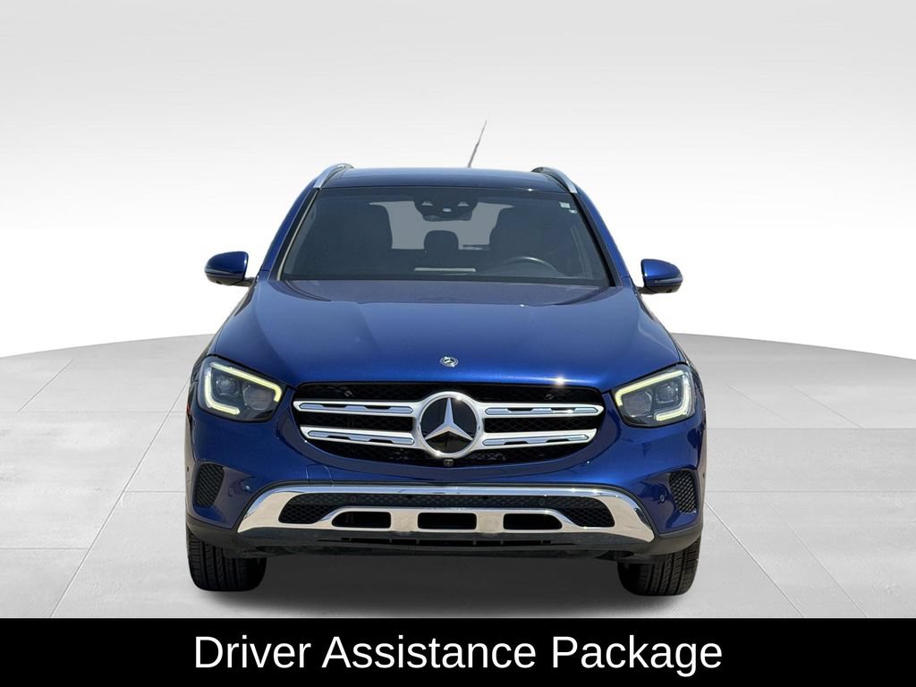 Used 2020 Mercedes-Benz GLC 300 4MATIC image 3