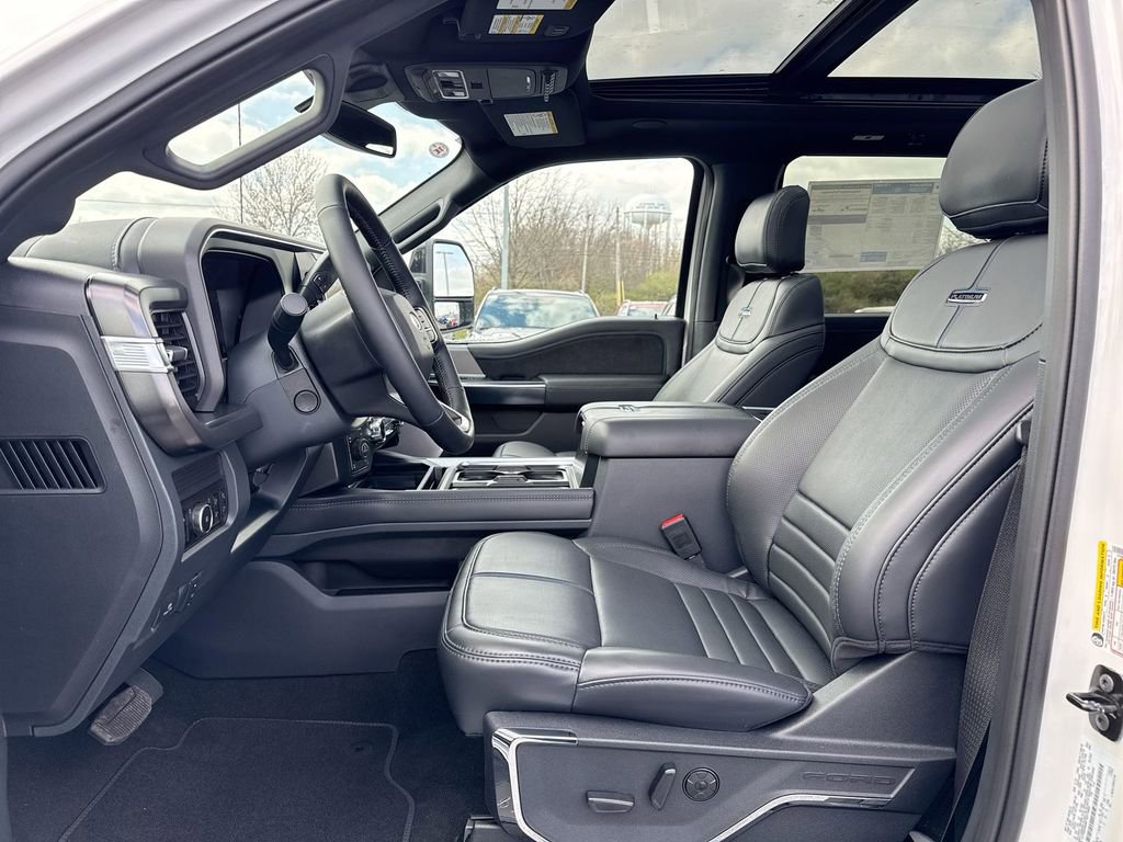 New 2026 Ford F250 Platinum w/ Tremor Off-Road Package AWD/4WD image 21
