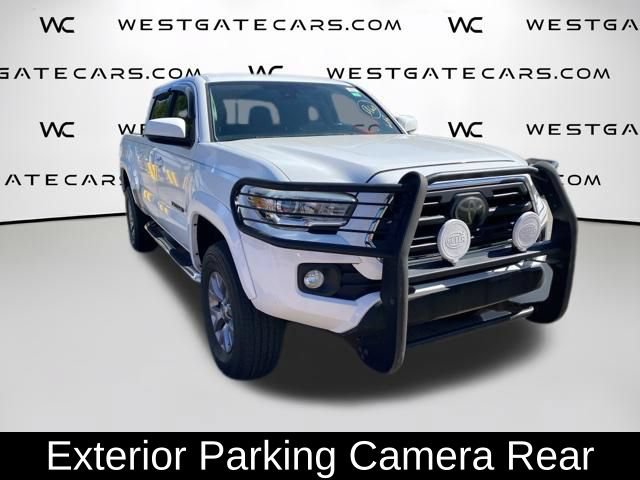 Used 2018 Toyota Tacoma SR5 AWD/4WD image 4