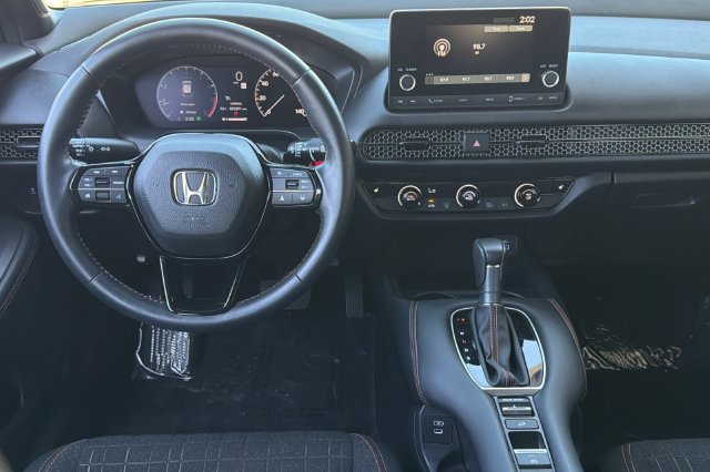Certified 2024 Honda HR-V Sport image 18
