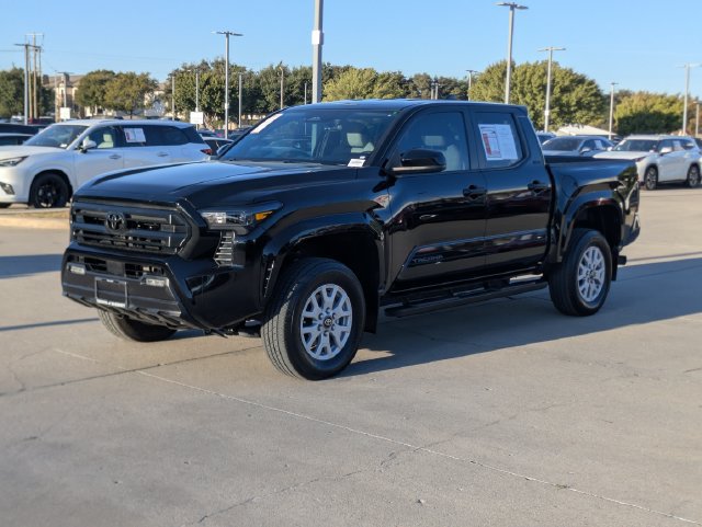 Used 2024 Toyota Tacoma SR5 AWD/4WD image 8