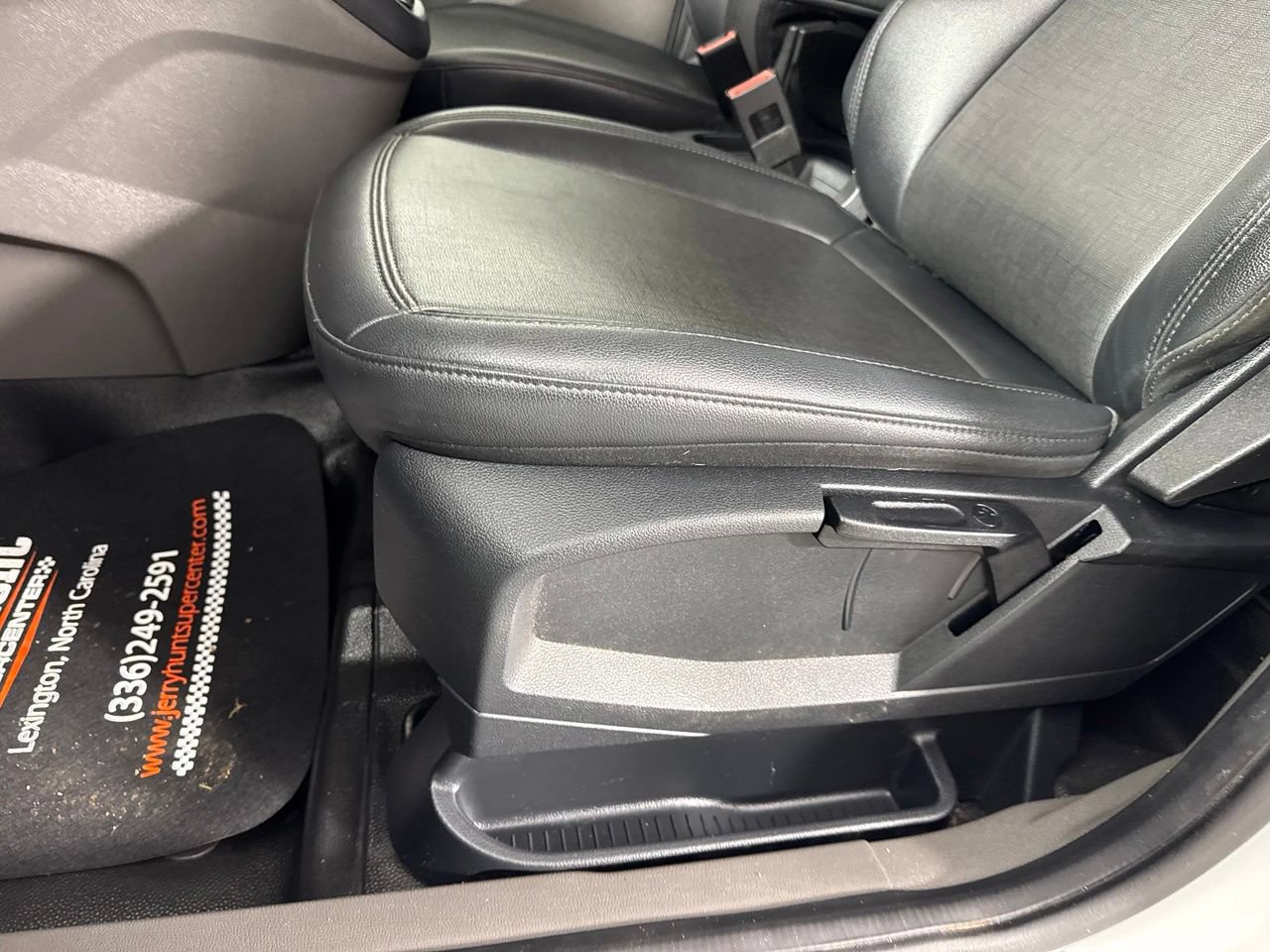 Used 2021 Ford Transit Connect XL FWD image 14