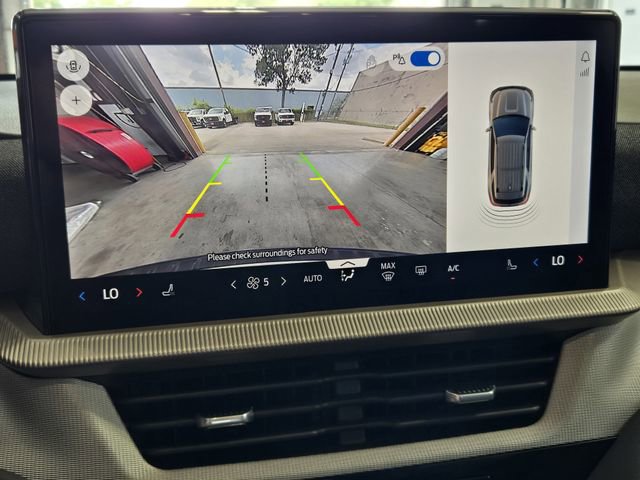 New 2026 Ford Explorer Active image 14