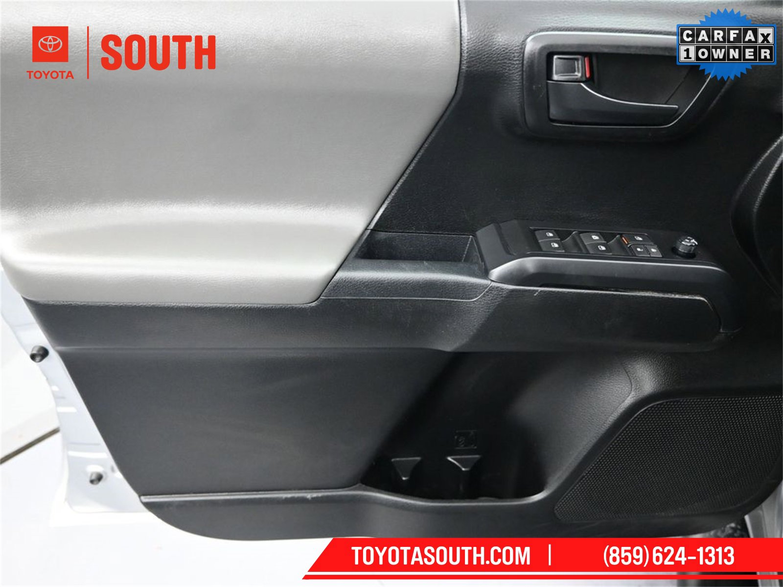 Used 2022 Toyota Tacoma SR image 21