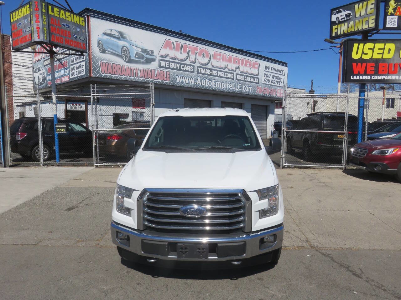 Used 2017 Ford F150 XLT w/ Equipment Group 302A Luxury AWD/4WD image 7