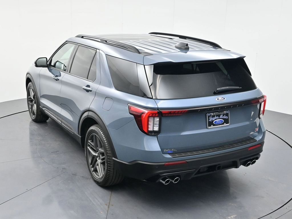 Used 2025 Ford Explorer ST w/ Sun And Sound Package image 47
