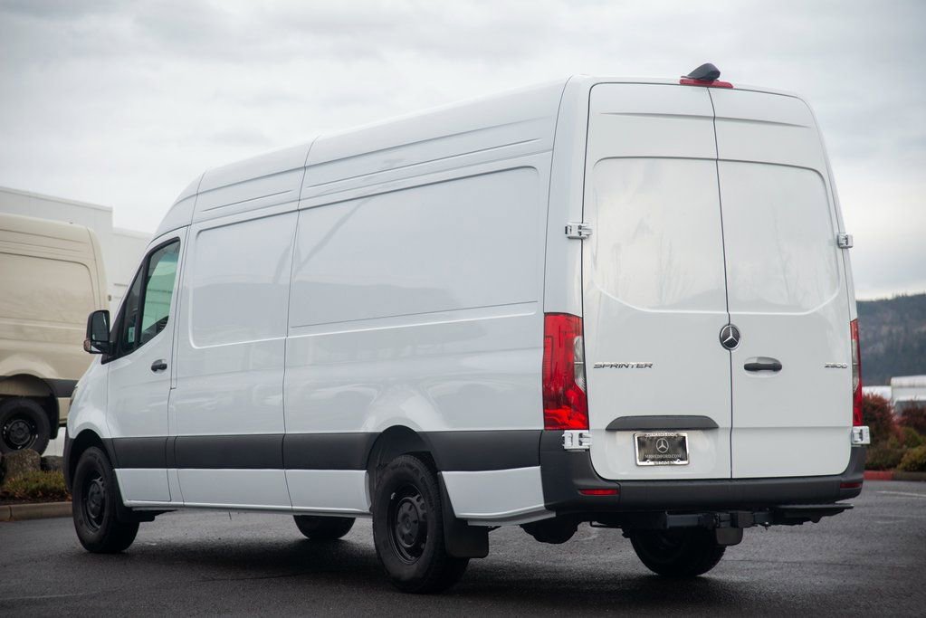 New 2025 Mercedes-Benz Sprinter 2500 image 10