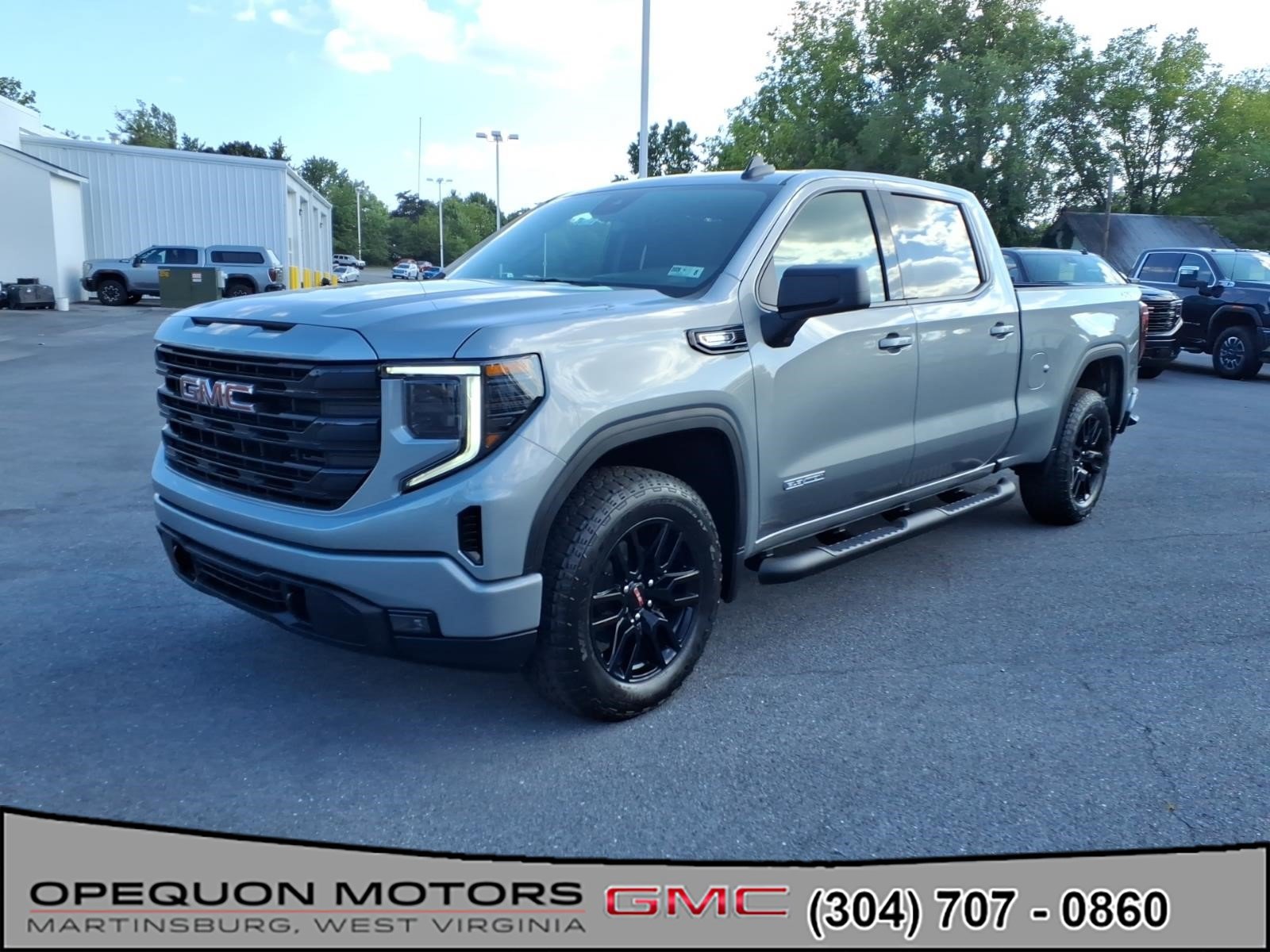 New 2026 GMC Sierra 1500 Elevation w/ Elevation Select Package AWD/4WD image 2