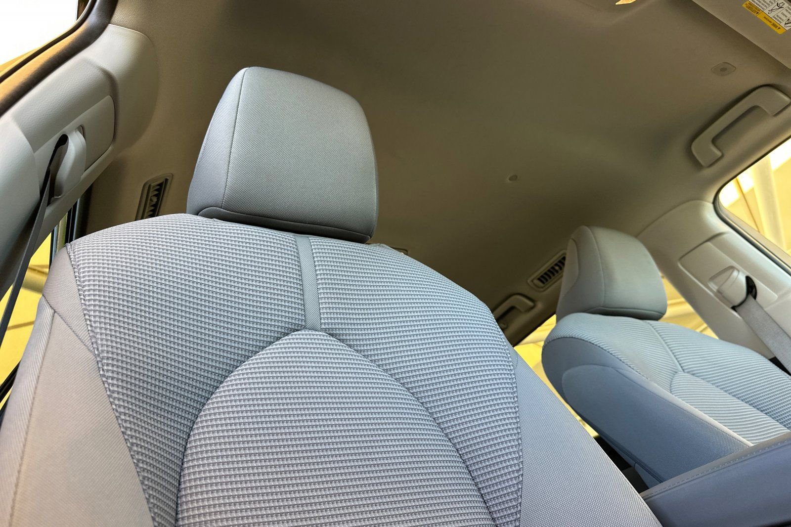 Used 2023 Toyota Highlander LE FWD image 20
