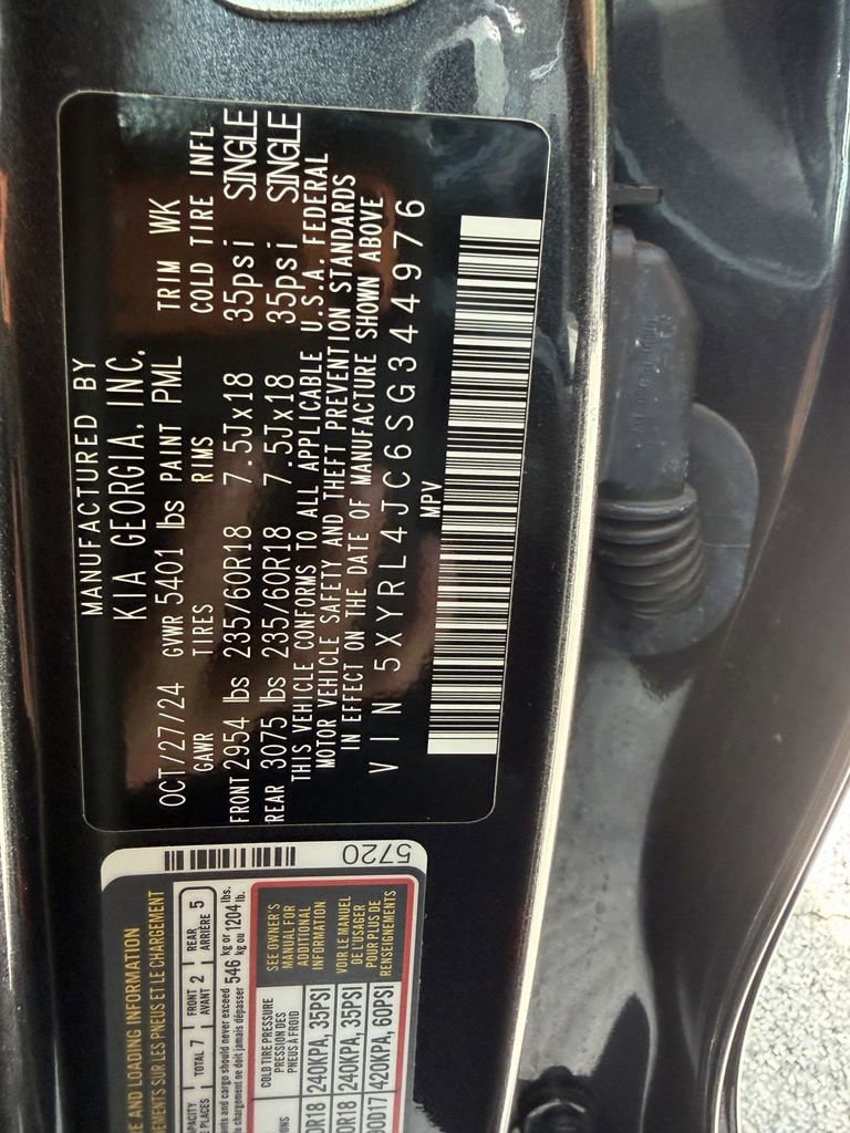 Used 2025 Kia Sorento S FWD image 33