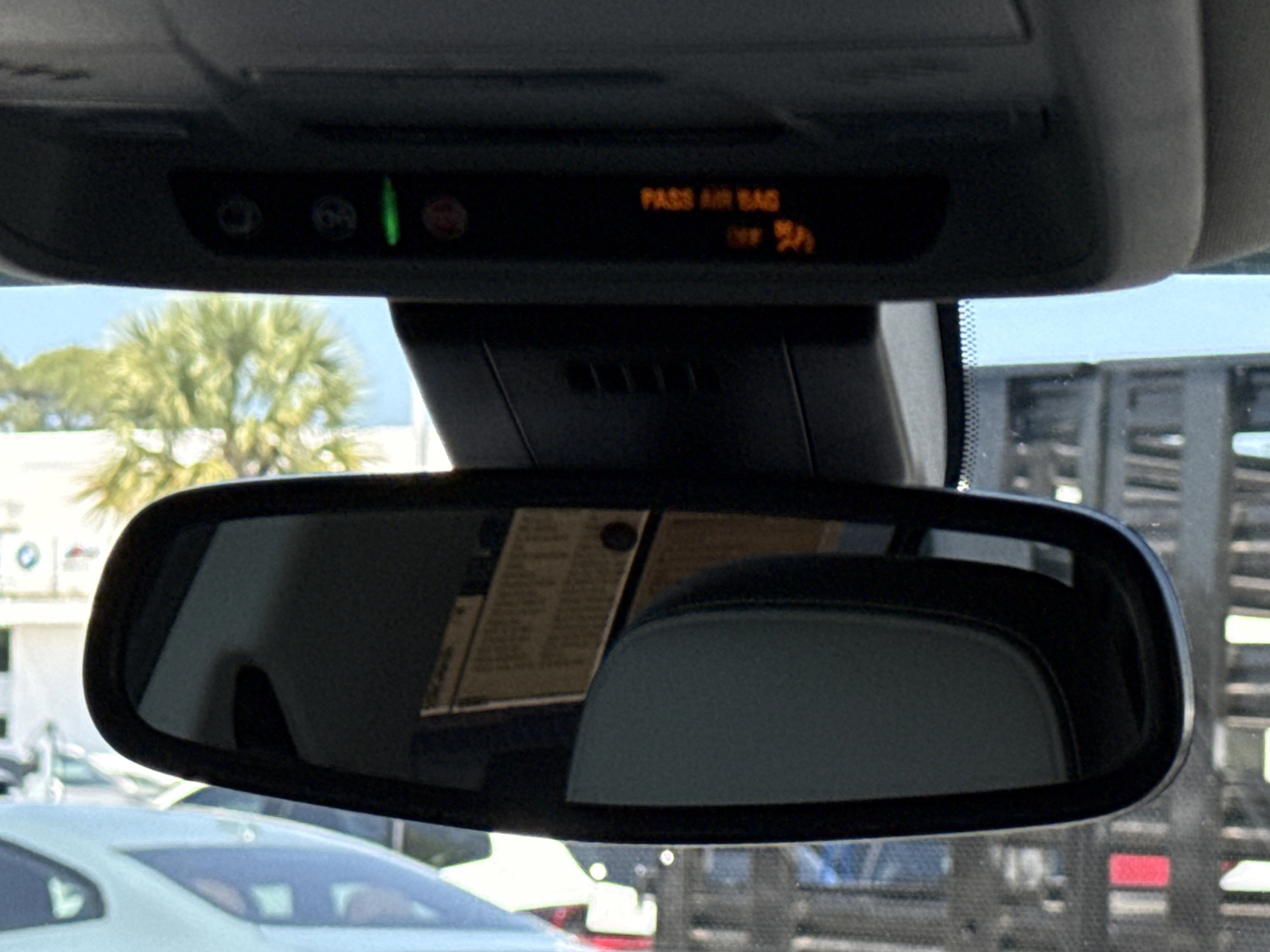 Used 2020 Chevrolet Equinox Premier FWD image 27