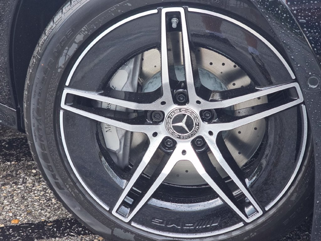 New 2027 Mercedes-Benz E 450 4MATIC Sedan image 10