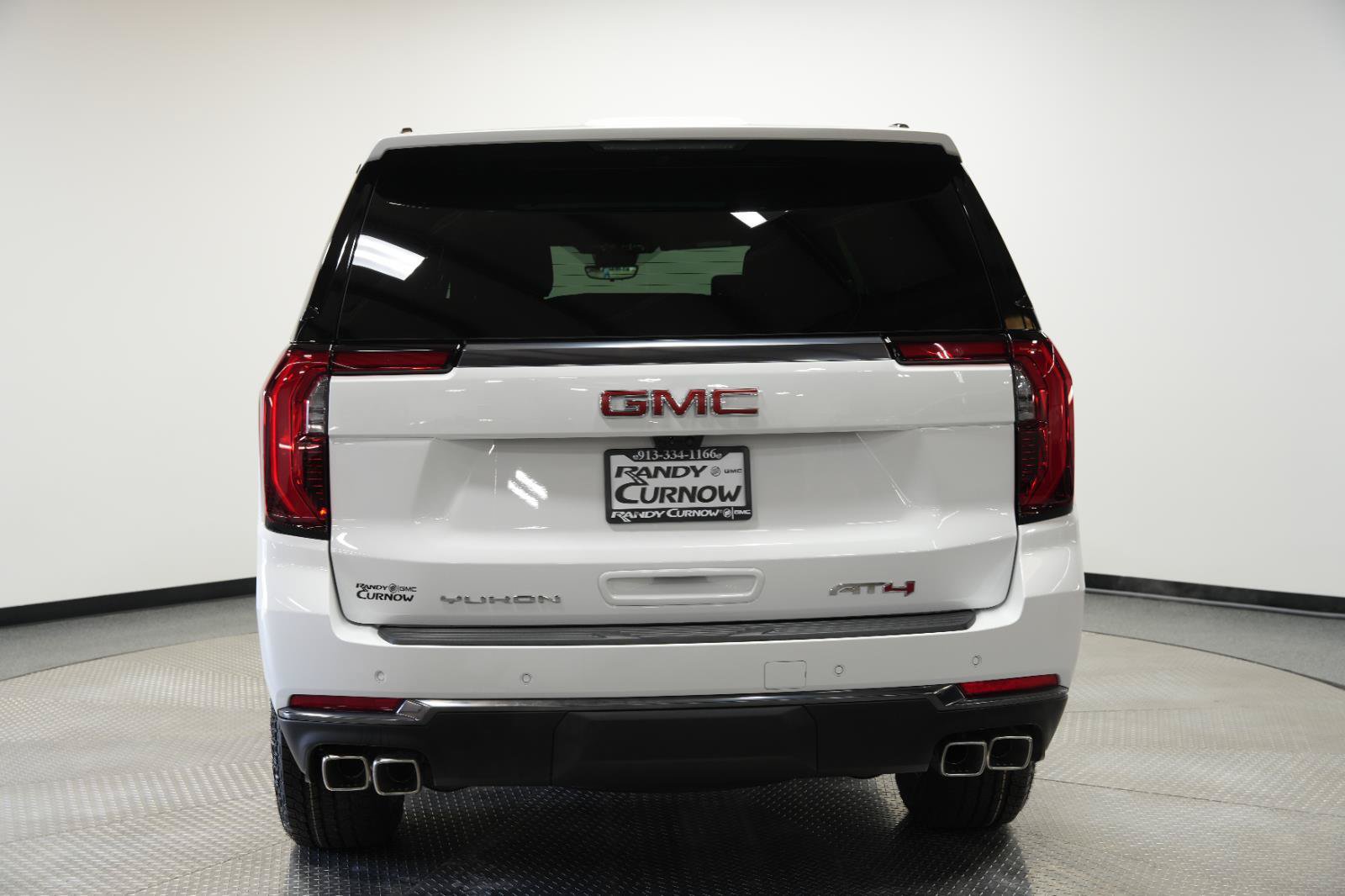 New 2026 GMC Yukon XL AT4 w/ AT4 Premium Plus Package AWD/4WD image 9