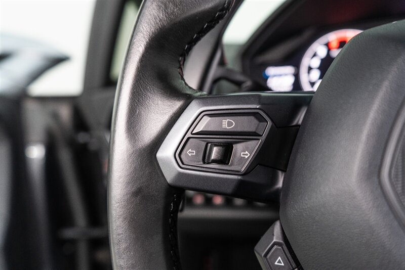 Used 2016 Lamborghini Huracan LP 580-2 RWD image 85