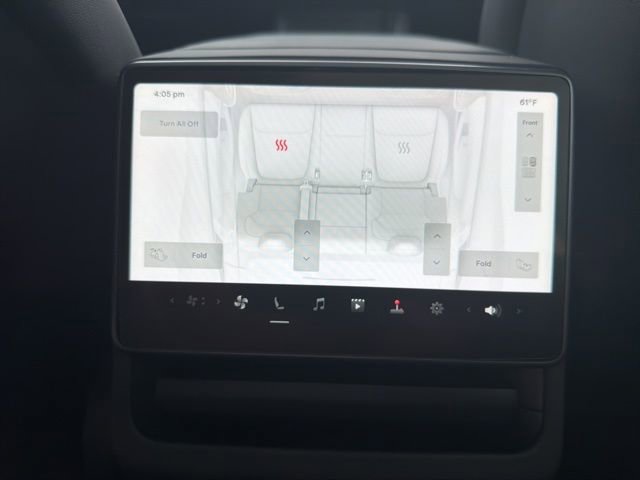 Used 2026 Tesla Model Y Long Range image 16