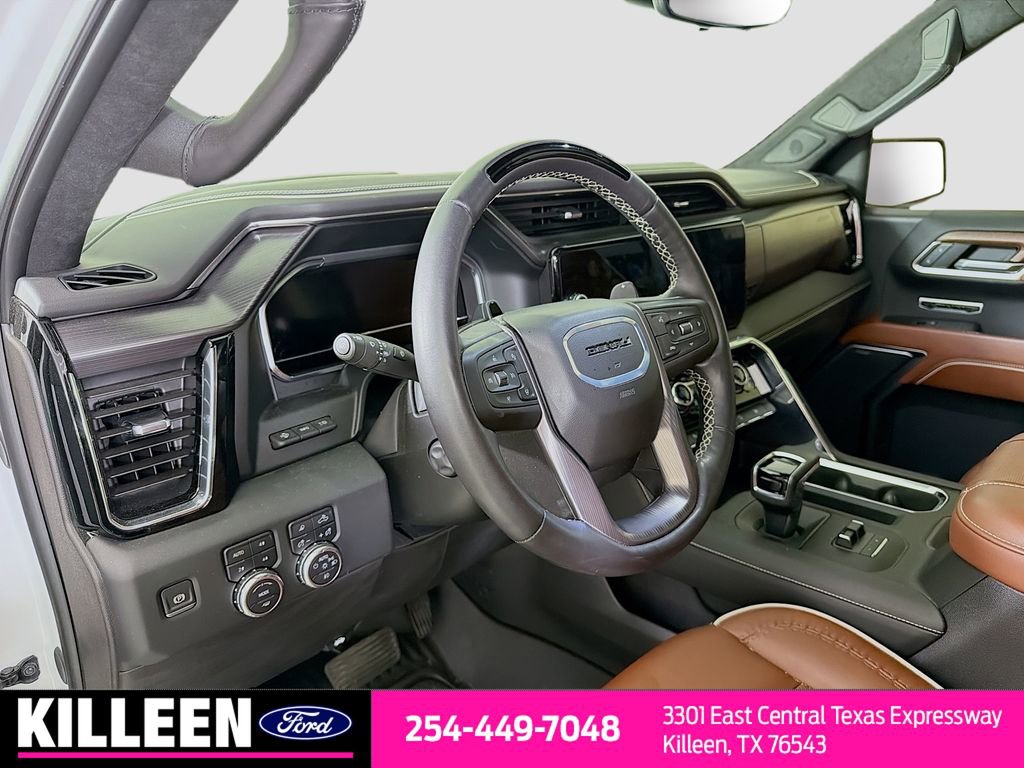 Used 2024 GMC Sierra 1500 Denali Ultimate image 10