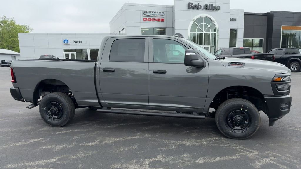 New 2026 RAM 2500 Tradesman AWD/4WD image 8
