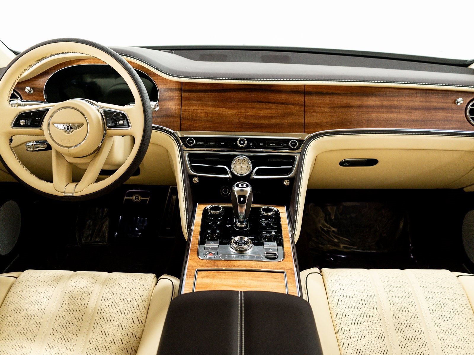 New 2025 Bentley Flying Spur Plug-In Hybrid image 49