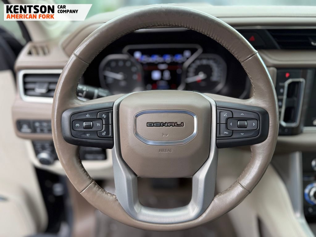 Used 2021 GMC Yukon Denali w/ Denali Premium Package image 18