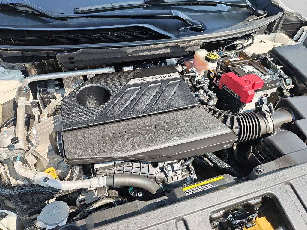 Used 2022 Nissan Rogue S AWD/4WD image 24