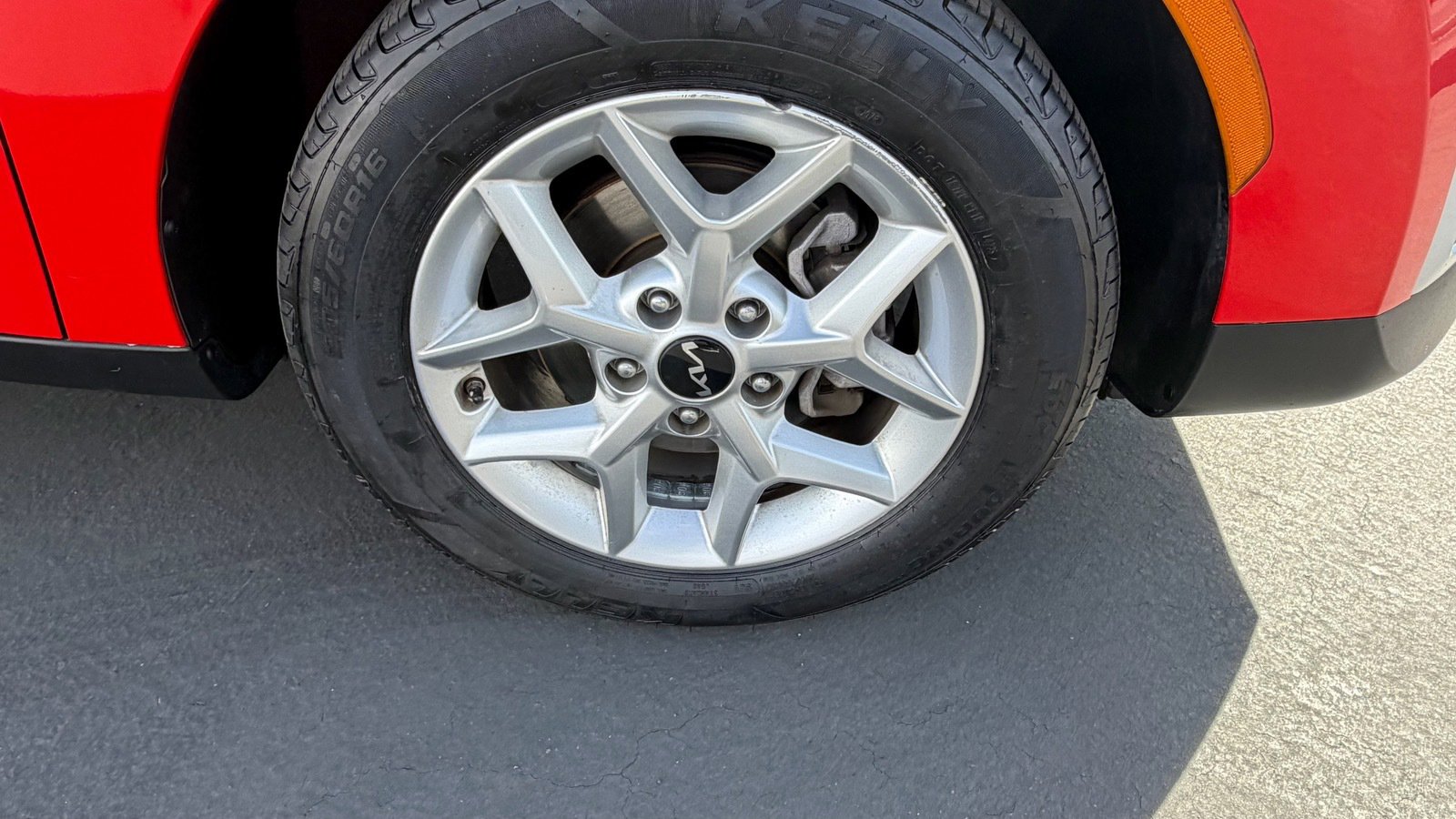 Used 2023 Kia Soul LX w/ LX Technology Package image 25