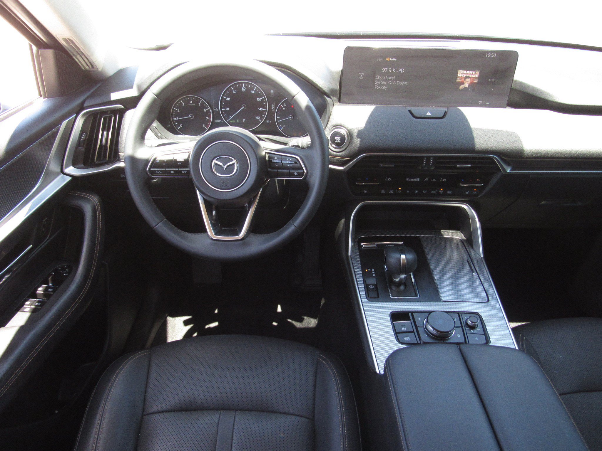 Used 2025 MAZDA CX-70 3.3 Turbo w/ Preferred Package AWD/4WD image 17