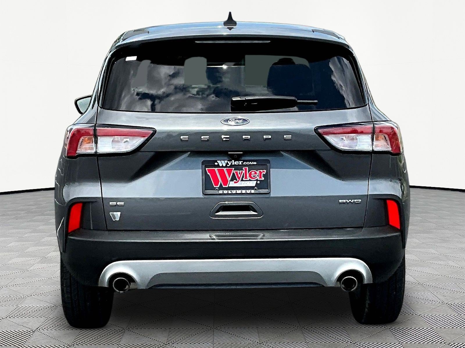 Used 2022 Ford Escape SE AWD/4WD image 5